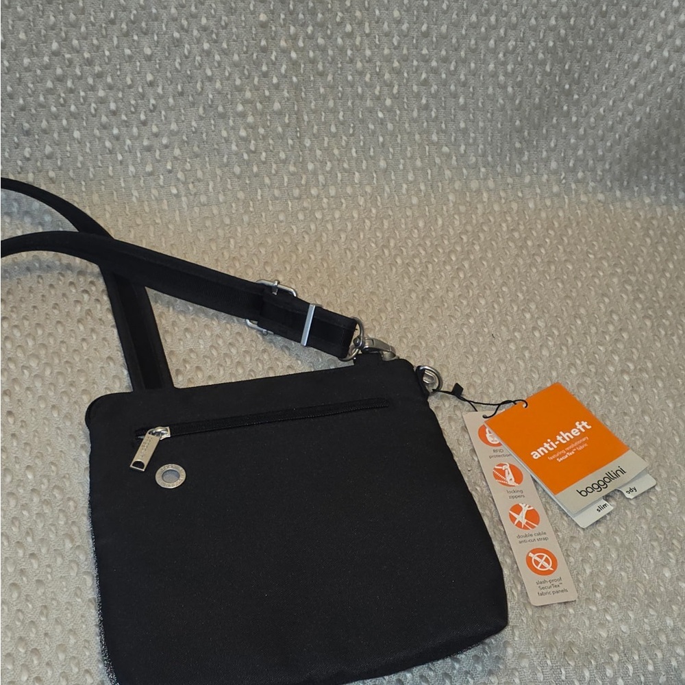 Baggallini Charcoal and Black Crossbody Bag - Picture 4 of 10